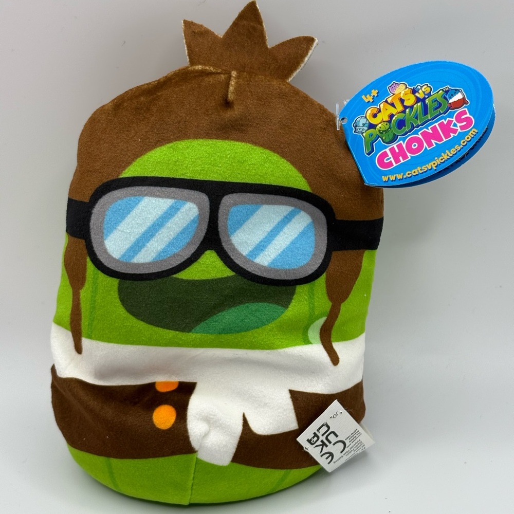 Cats vs Pickles Chonks Bean Bag  Amelia Flying Cuke  # 402 Aviator New 6 Inch